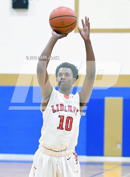Thumbnail 3 in Verrado vs. Liberty (Sunnyslope Hoopsgiving Tournament) photogallery.
