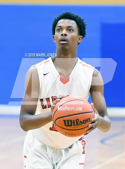 Thumbnail 2 in Verrado vs. Liberty (Sunnyslope Hoopsgiving Tournament) photogallery.