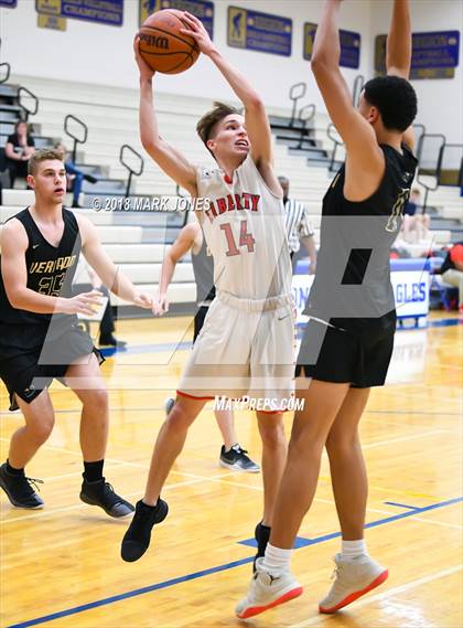 Thumbnail 3 in Verrado vs. Liberty (Sunnyslope Hoopsgiving Tournament) photogallery.