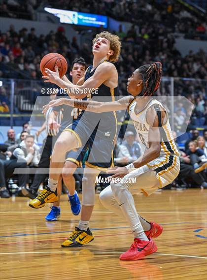 Thumbnail 2 in Victor vs. Greece Athena (NYSPHSAA Section V Class AA Finals) photogallery.