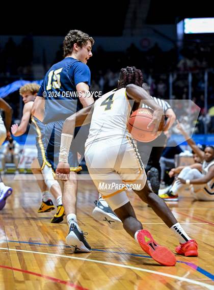 Thumbnail 1 in Victor vs. Greece Athena (NYSPHSAA Section V Class AA Finals) photogallery.