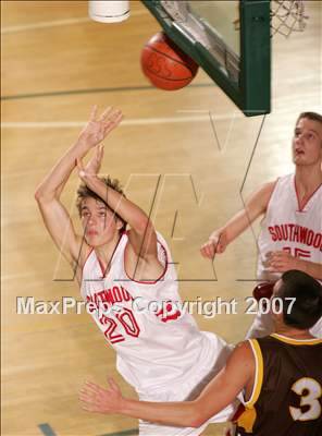 Thumbnail 2 in Temecula Valley vs. Southwood-Canada (Torrey Pines Holiday Prep Classic) photogallery.