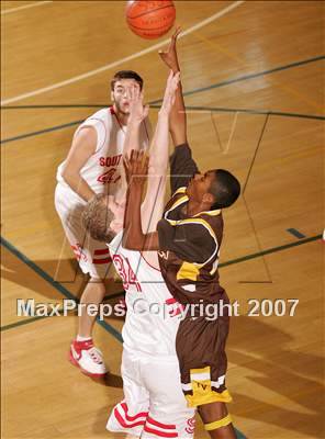 Thumbnail 2 in Temecula Valley vs. Southwood-Canada (Torrey Pines Holiday Prep Classic) photogallery.