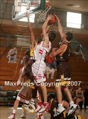 Thumbnail 2 in Temecula Valley vs. Southwood-Canada (Torrey Pines Holiday Prep Classic) photogallery.