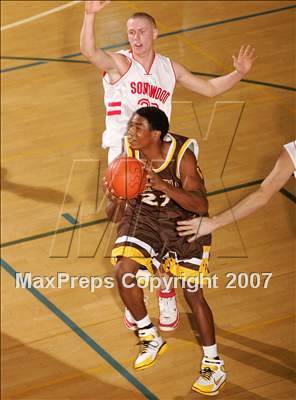Thumbnail 3 in Temecula Valley vs. Southwood-Canada (Torrey Pines Holiday Prep Classic) photogallery.