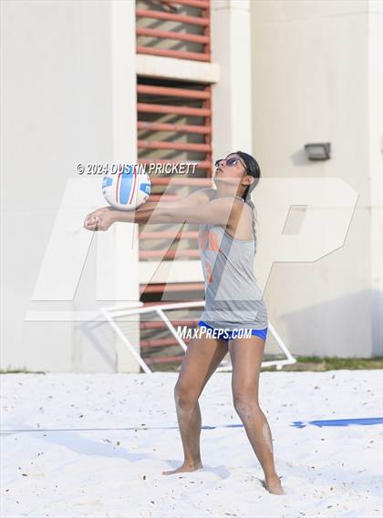 Thumbnail 2 in Bartow vs. Lakeland photogallery.
