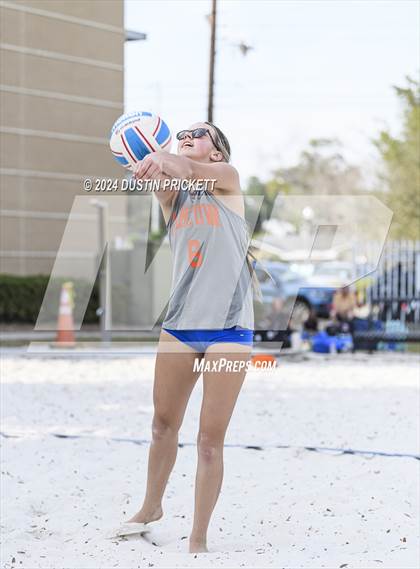 Thumbnail 2 in Bartow vs. Lakeland photogallery.