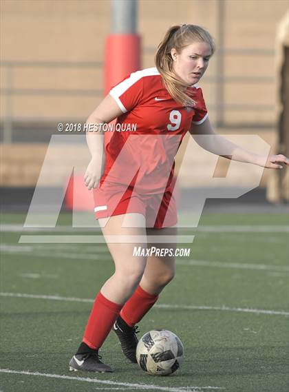 Thumbnail 2 in Mater Dei @ Orange Lutheran photogallery.