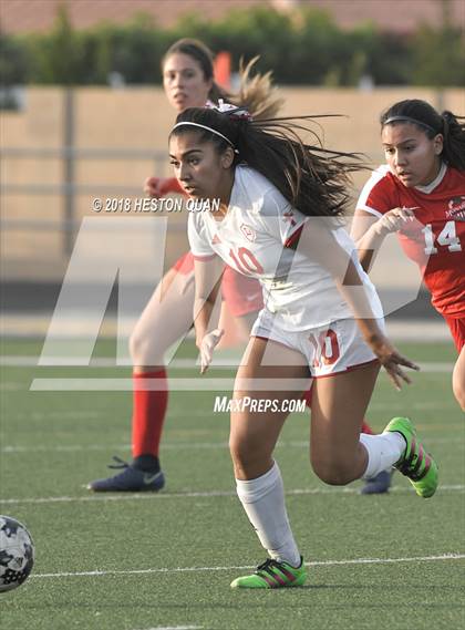 Thumbnail 2 in Mater Dei @ Orange Lutheran photogallery.