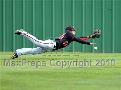 Thumbnail 1 in Nimitz vs. Liberty (Denton Ryan Tourney) photogallery.