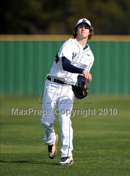 Thumbnail 2 in Nimitz vs. Liberty (Denton Ryan Tourney) photogallery.
