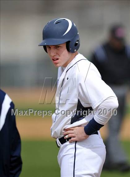 Thumbnail 2 in Nimitz vs. Liberty (Denton Ryan Tourney) photogallery.