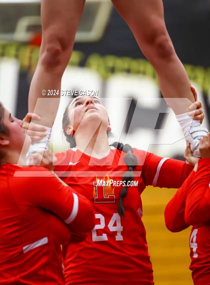 Thumbnail 1 in Del Oro photogallery.