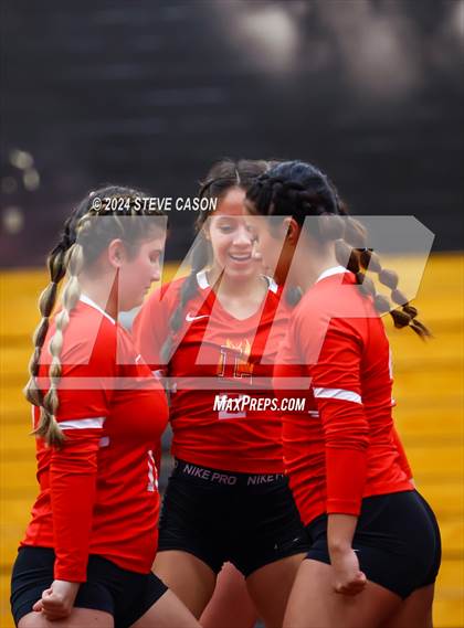 Thumbnail 3 in Del Oro photogallery.