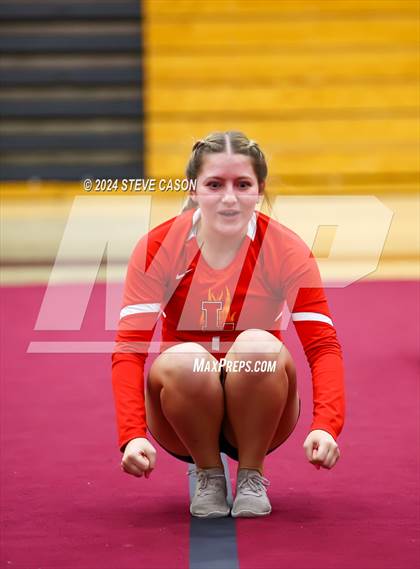 Thumbnail 2 in Del Oro photogallery.