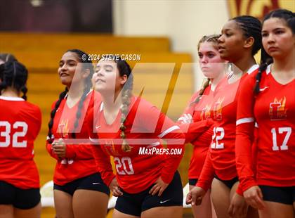 Thumbnail 1 in Del Oro photogallery.