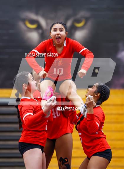 Thumbnail 3 in Del Oro photogallery.