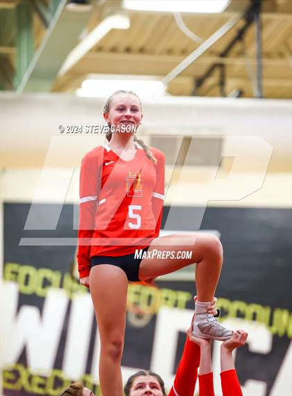 Thumbnail 2 in Del Oro photogallery.