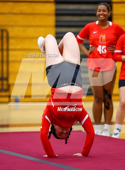 Thumbnail 1 in Del Oro photogallery.