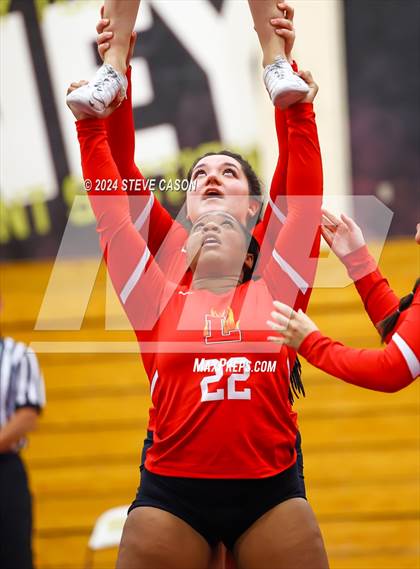 Thumbnail 1 in Del Oro photogallery.