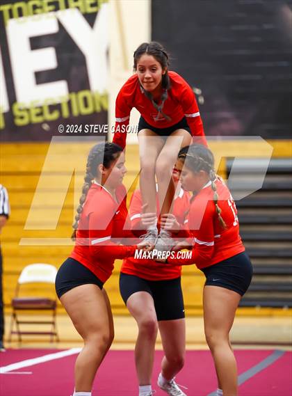Thumbnail 2 in Del Oro photogallery.