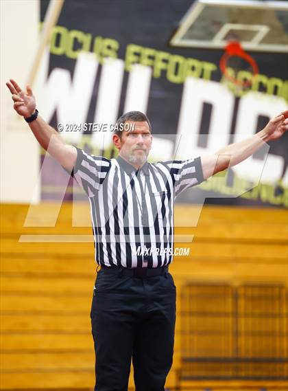 Thumbnail 2 in Del Oro photogallery.