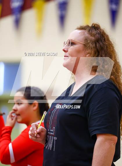 Thumbnail 1 in Del Oro photogallery.