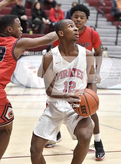 Thumbnail 3 in Crossroads vs. San Leandro (Rancho Mirage Holiday Invitational) photogallery.