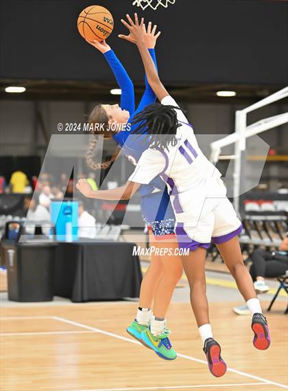 Thumbnail 2 in Cesar Chavez vs. Douglas (Section 7) photogallery.
