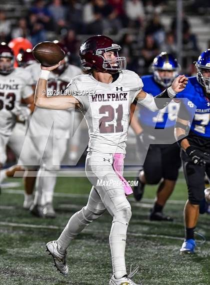 Thumbnail 1 in Claremont @ Charter Oak (Homecoming) photogallery.