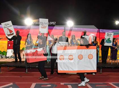 Thumbnail 1 in Claremont @ Charter Oak (Homecoming) photogallery.