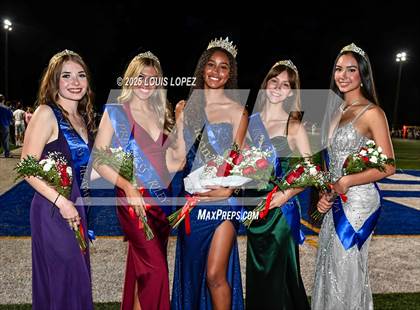 Thumbnail 2 in Claremont @ Charter Oak (Homecoming) photogallery.