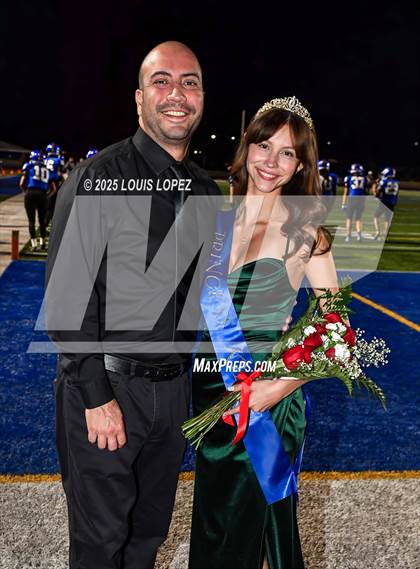 Thumbnail 3 in Claremont @ Charter Oak (Homecoming) photogallery.