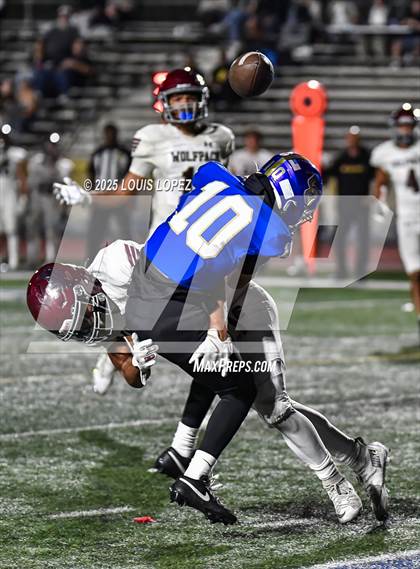 Thumbnail 1 in Claremont @ Charter Oak (Homecoming) photogallery.