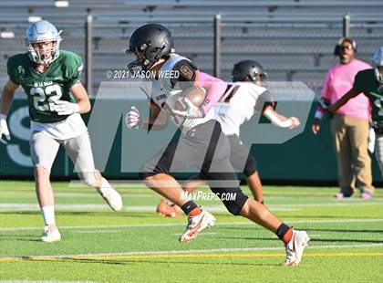 Thumbnail 3 in California @ De La Salle photogallery.