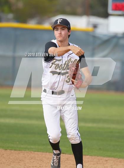 Thumbnail 3 in Foothill vs. Silverado (Lion's Tournament) photogallery.