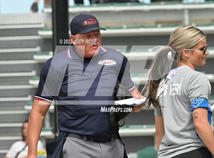 Thumbnail 1 in Farmington vs Herriman (UHSAA 6A Bracket 2 Round 1 - Game 1) photogallery.