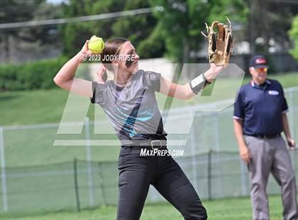 Thumbnail 3 in Farmington vs Herriman (UHSAA 6A Bracket 2 Round 1 - Game 1) photogallery.