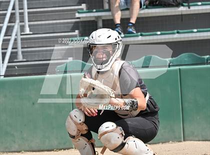 Thumbnail 3 in Farmington vs Herriman (UHSAA 6A Bracket 2 Round 1 - Game 1) photogallery.