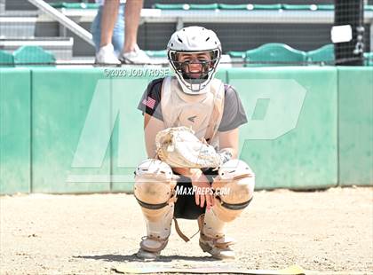 Thumbnail 2 in Farmington vs Herriman (UHSAA 6A Bracket 2 Round 1 - Game 1) photogallery.