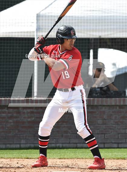 Thumbnail 3 in Birmingham vs. Shaker Heights (National Classic) photogallery.