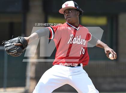 Thumbnail 3 in Birmingham vs. Shaker Heights (National Classic) photogallery.
