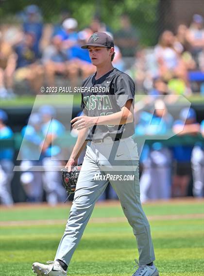 Thumbnail 1 in Broomfield vs. Mountain Vista (CHSAA 5A State 1st Round) photogallery.
