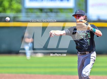 Thumbnail 3 in Broomfield vs. Mountain Vista (CHSAA 5A State 1st Round) photogallery.