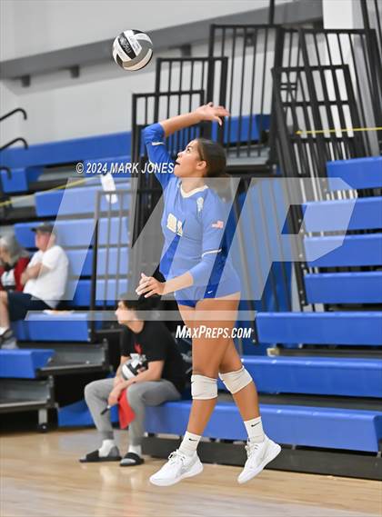 Thumbnail 3 in Santa Margarita vs. Mica Mountain (Nike TOC Southwest) photogallery.