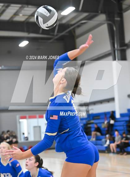 Thumbnail 2 in Santa Margarita vs. Mica Mountain (Nike TOC Southwest) photogallery.