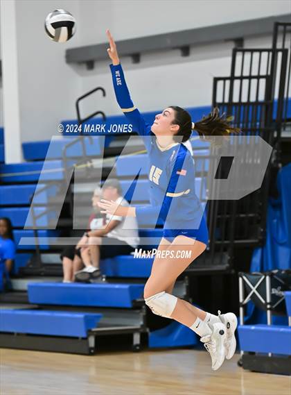 Thumbnail 3 in Santa Margarita vs. Mica Mountain (Nike TOC Southwest) photogallery.