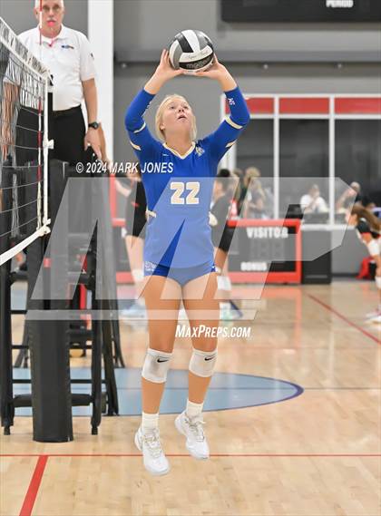 Thumbnail 3 in Santa Margarita vs. Mica Mountain (Nike TOC Southwest) photogallery.