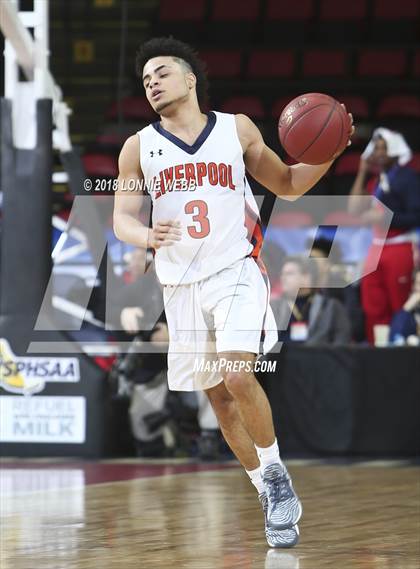 Thumbnail 2 in Half Hollow Hills East vs. Liverpool (NYSPHSAA Class AA Final) photogallery.