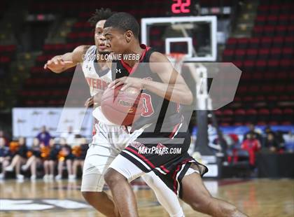 Thumbnail 2 in Half Hollow Hills East vs. Liverpool (NYSPHSAA Class AA Final) photogallery.